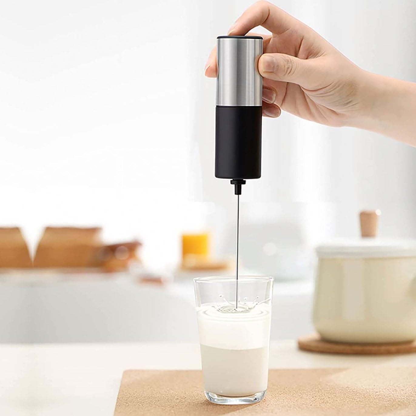 Handheld Battery-Operated Electric Milk Frother